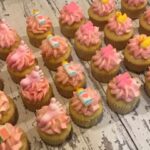 Mini cupcakes - Baby Cupcakes with sugar toppers