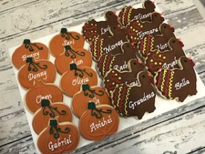 Thanksgiving Placecard Cookies - Turkey - pumpkin cookie favors