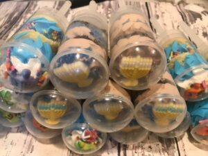 Chanukah Push Pops