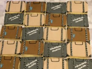 Suitcase travel cookies