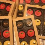 chocolate covered oreos - Rosh Hashana Apple and Bees Shofar - Gift Box Included