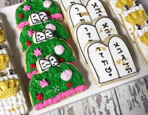 Shavuot Shavuos Cookies -  Torah - Luchos - Har Sinai - Cookie favors