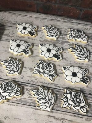 Mother's Day Flower Cookie Set - roses, flower and leave set - 12 Cookies