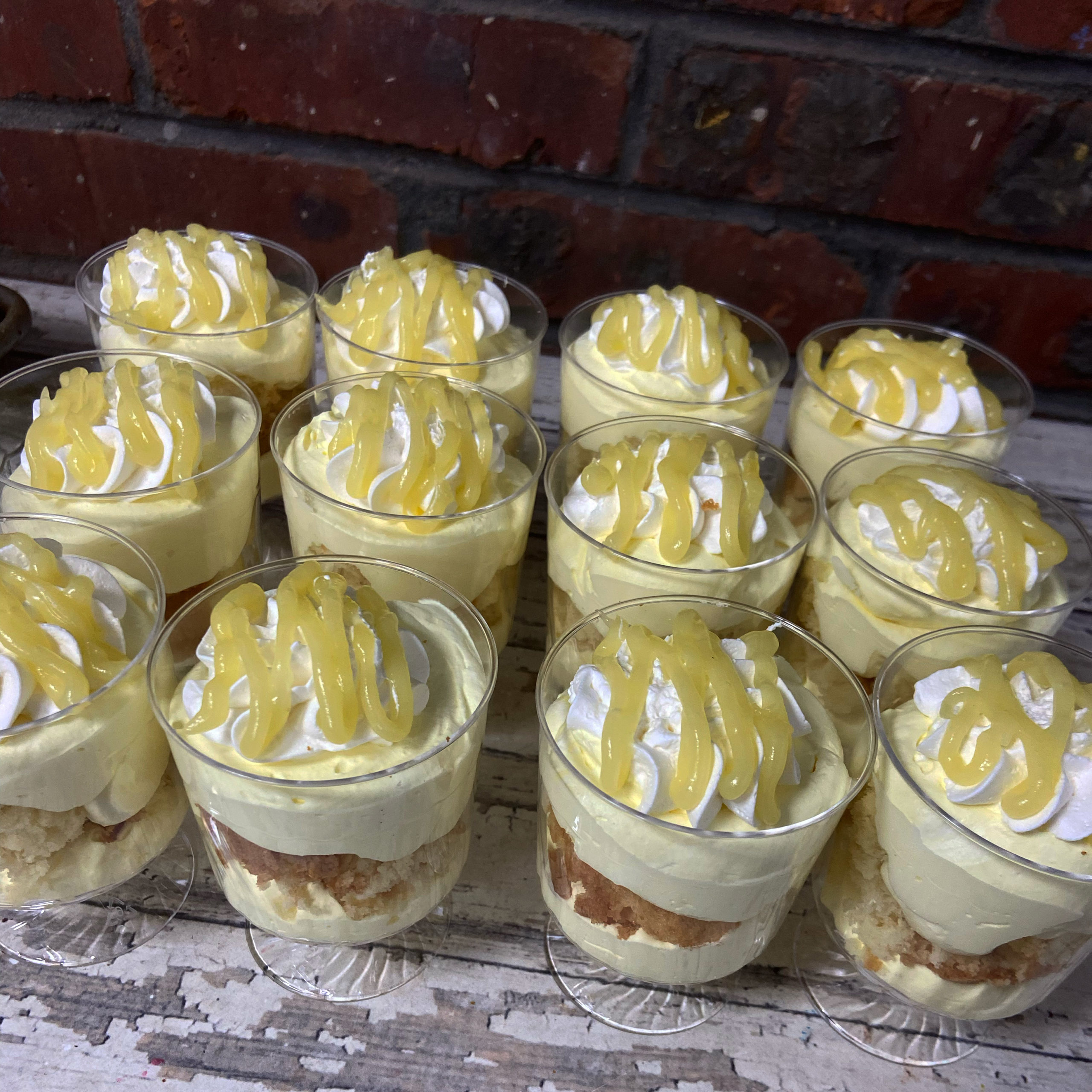 Lemon cream dessert sized mousse - 1 dozen