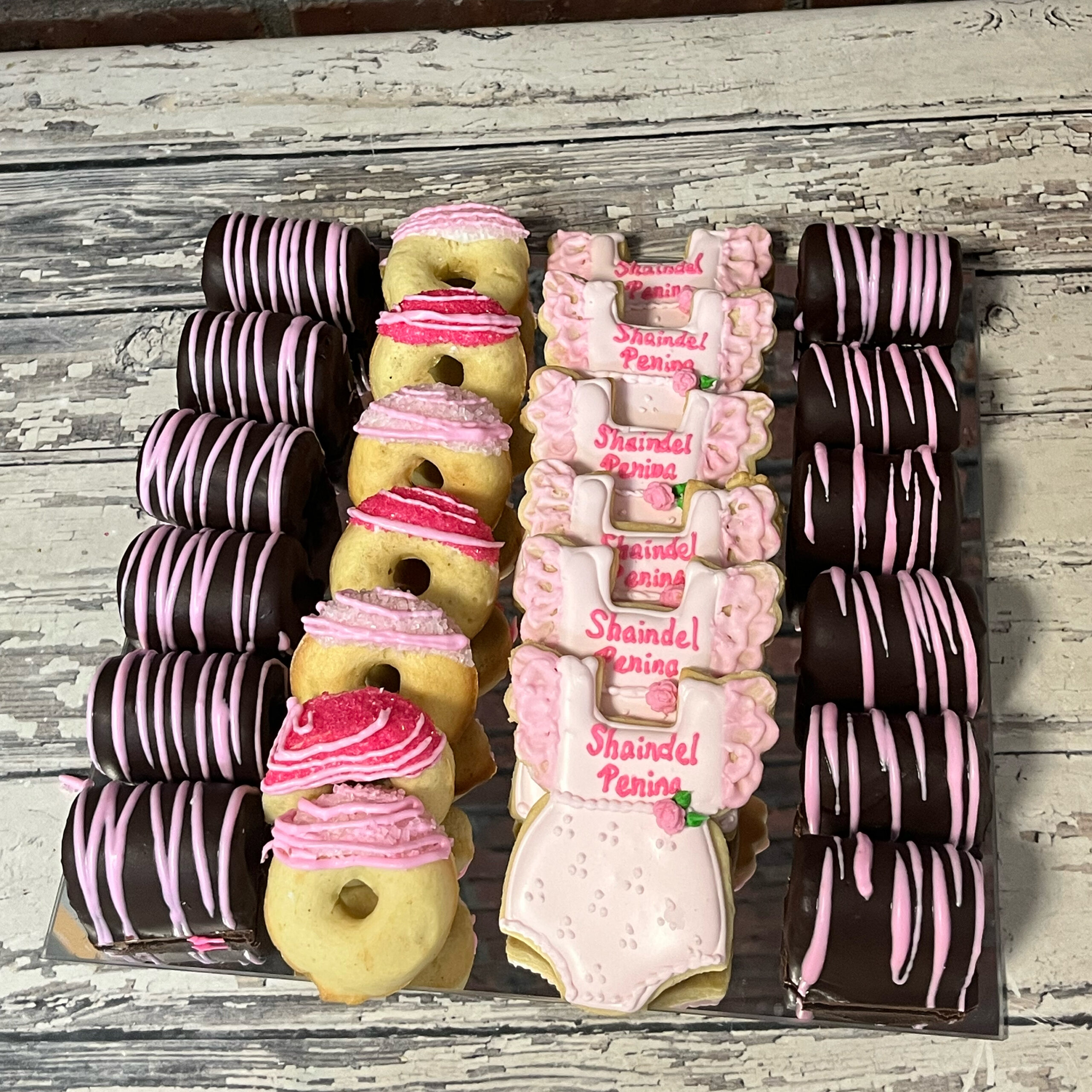 Baby Cookie Gift Platter -10"