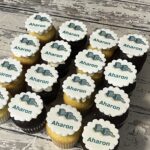 Bar Mitzvah Mini Cupcakes with Tefillin topper